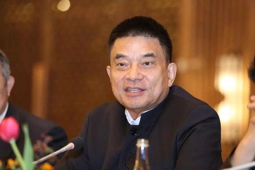 刘永好照片,从农村青年到商业巨擘的蜕变之路